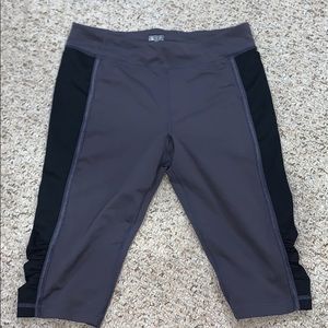 Jenifer Lopez cropped legging